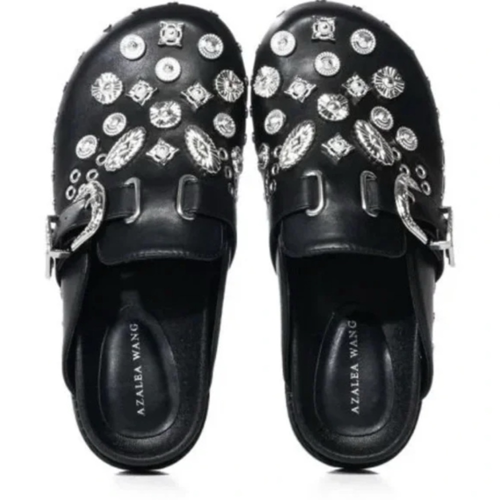 Azalea Wang Clogs (Akira)